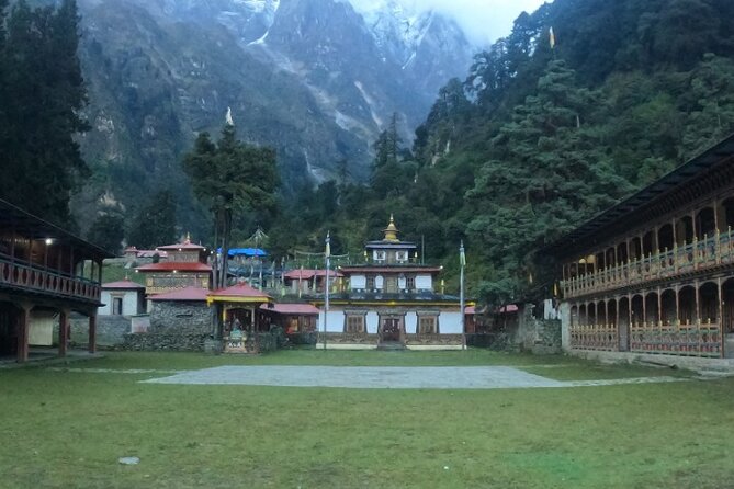 16 Day Private Manaslu Circuit Trek from Kathmandu - Price and logistics: what you’re paying for (and what you still cover)