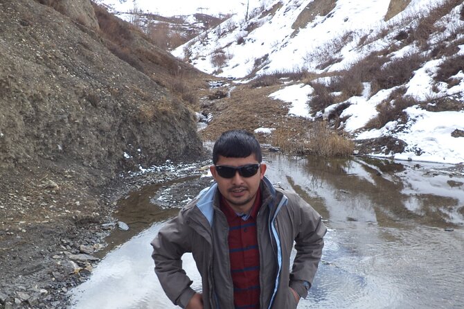 6 Days Muktinath Tour Package in Nepal - Day 1 in Kathmandu: Pashupatinath at Night, Then Sleep Easy