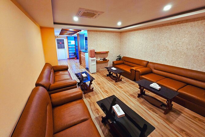 6 Hours Spa Package in Kathmandu (Massage, Sauna, Steam, Jacuzzi) - Real Therapy Spa’s 6-Hour Package: Why this format works in Kathmandu