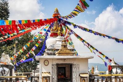 Bhaktapur Sightseeing & Dhulikhel, Namo Buddha, Panauti Tour - Dhulikhel’s 30 minutes: Himalayan names and a fast viewpoint reset