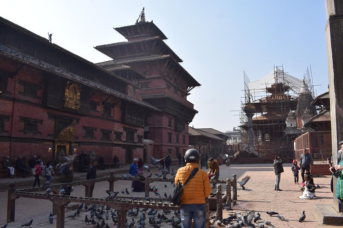 City tour of Bhaktapur and Patan Durbar Square - Dattatreya Square and Nyatpole Temple Square: the route matters