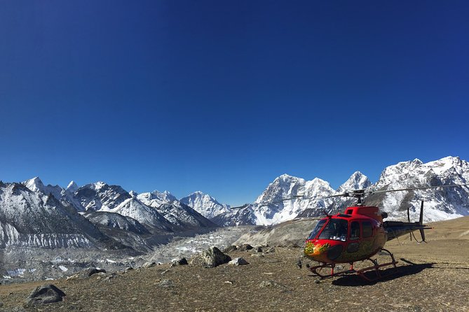 Everest Base Camp Helicopter Tour - Group Size and How Crowds Affect Your Flight Experience