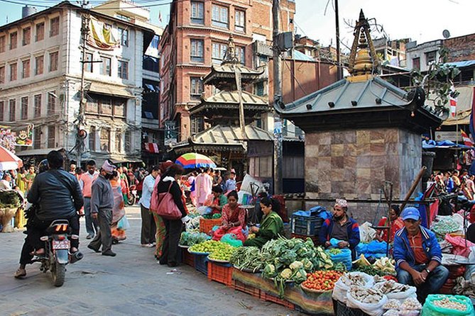 Explore Kathmandu with Local Guide - Stop 2: Kathmandu Durbar Square’s 15-minute palace peek