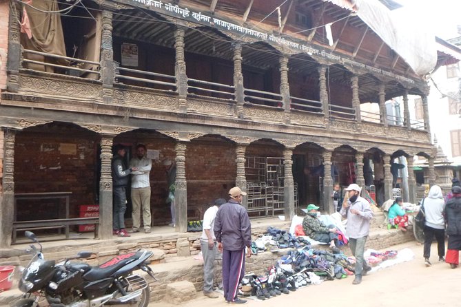 Explore Kathmandu with Local Guide - Stop 4: Hanuman Dhoka Palace complex and museum (1 hour, ticket included)