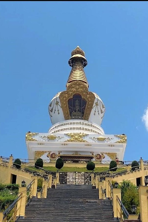 From Kathmandu: 2 Stupas and Kopan Monastery Spiritual Tour - Jamchen Vijaya Stupa: a quieter start for focus