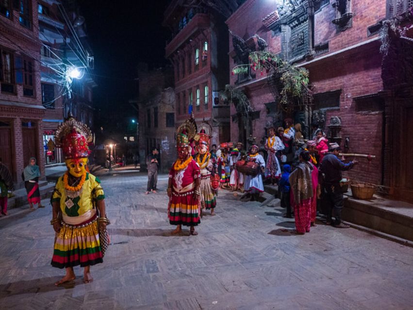 From Kathmandu: Half-Day Guided Tour of Bhaktapur - Newari culture: what you learn around the community