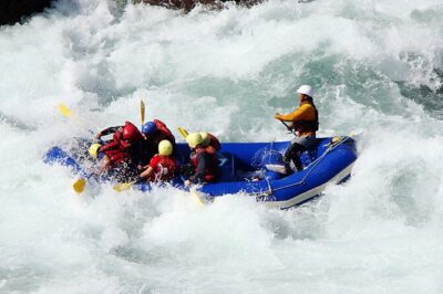 Himalayan White Water Rafting Day Trip from Kathmandu - Hitting Trisuli rapids: fast, scenic, and open to beginners