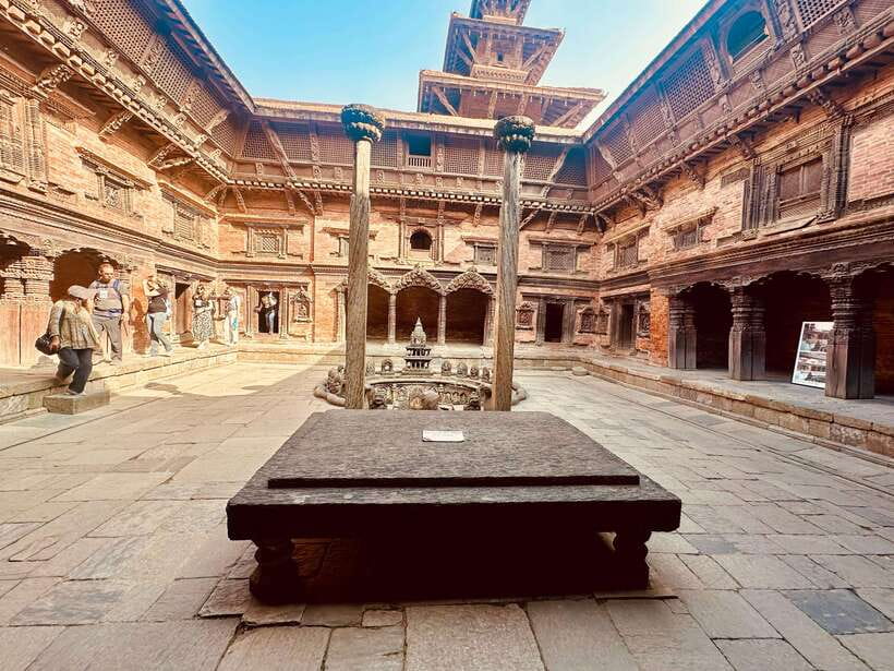 Kathmandu: 7 UNESCO Sites Tour in 1 Day (Private Tour) - Bhaktapur Durbar Square: a medieval-feeling break inside the long day