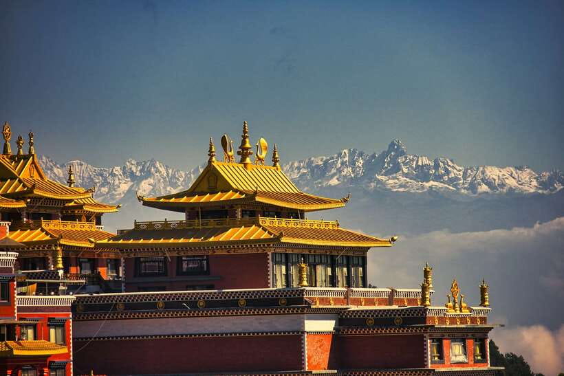 Kathmandu: Dhulikhel to NamoBuddha Day Hike with Lunch - From Thamel to Dhulikhel: the calm start that matters