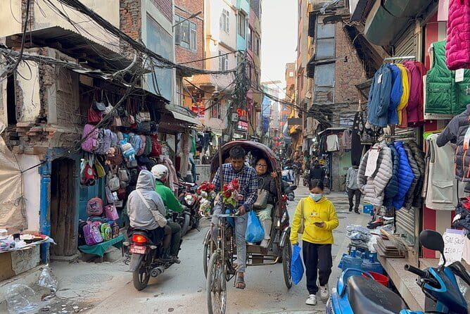 Kathmandu: Food, Drink and Shopping Rickshaw Tour - The 3-hour rhythm: pickup to rickshaw to market walking