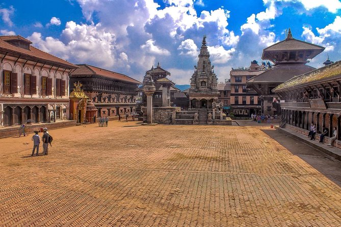 KATHMANDU FULL DAY SIGHTSEEING TOUR (6-hrs) - Who should book this Kathmandu half-day tour