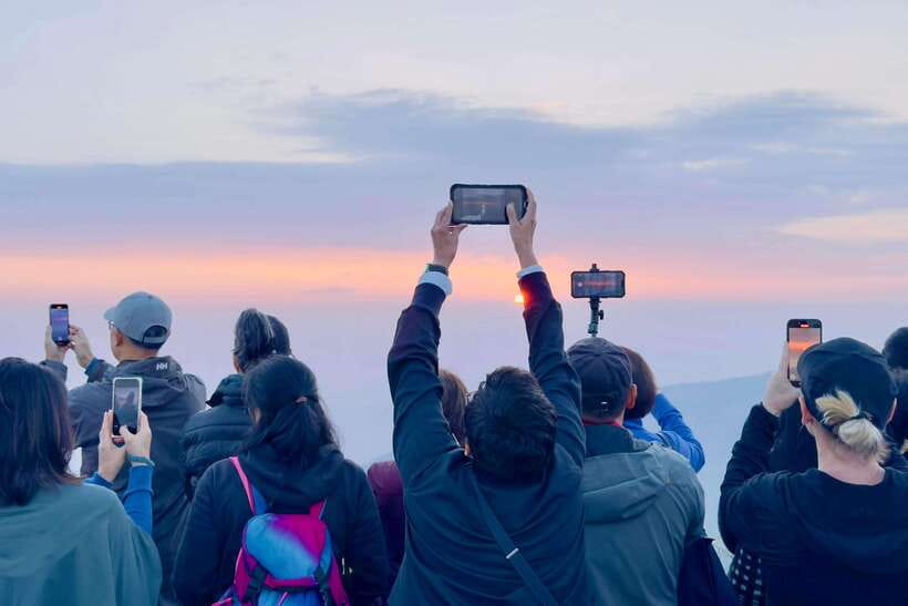 Kathmandu: Nagarkot Sunrise & Hike with Lunch -Private/Group - Nagarkot Sunrise: Why the Early Start Feels Worth It
