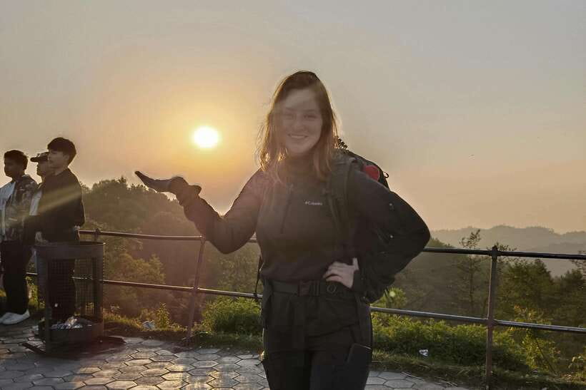Kathmandu: Nagarkot Sunrise & Hike with Lunch -Private/Group - Food on the Move: Breakfast Box and Packed Lunch You’ll Actually Use