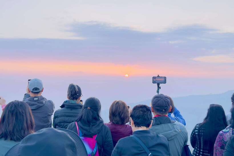 Kathmandu: Nagarkot Sunrise Tour Private or Group with Lunch - Private or Group: Choosing the Right Sunrise Vibe