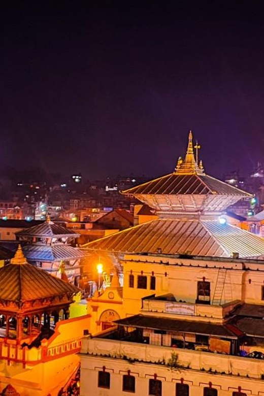 Kathmandu: Pashupatinath Temple Evening Aarati Tour - From Kathmandu hotel pickup to your temple photo stop