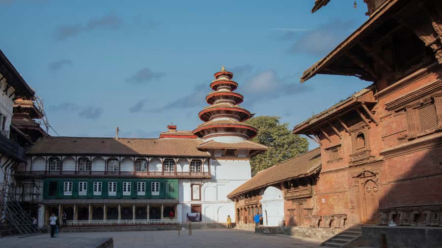 Kathmandu: Private Patan and Bhaktapur Sightseeing Tour - What to Bring (and What to Plan For) on Old-Stone Walking Days