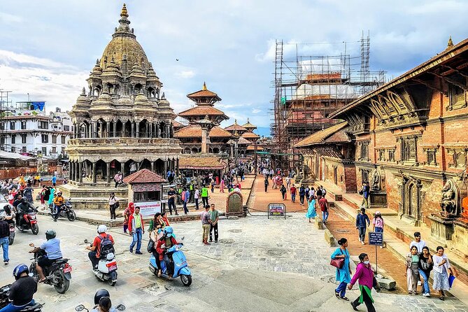 Kathmandu Private Tour of UNESCO World Heritage Sites - Changu Narayan: an ancient temple in a quiet forest mood