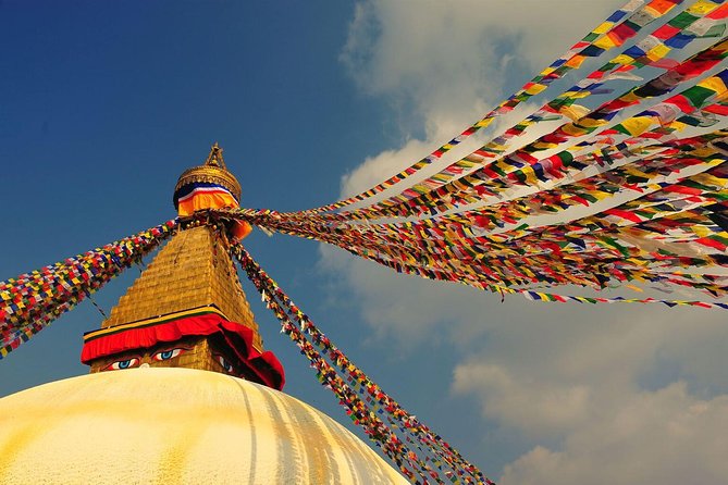 Kathmandu Spiritual Sites: Bodhnath & Pashupatinath Tour - The walk toward Pashupatinath: why the 15 minutes matters