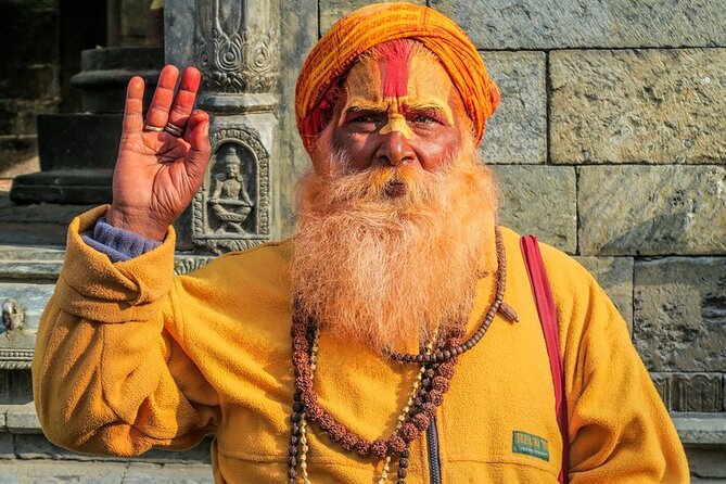 Kathmandu Spiritual Sites: Bodhnath & Pashupatinath Tour - Evening aarti at Pashupatinath: the crowd strategy that makes it work