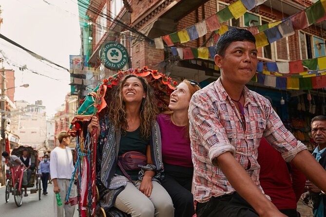 Kathmandu Sunset Tour by Rickshaw Including Durbar Square Visit - Starting at Thamel: get your bearings before the real foot-stops
