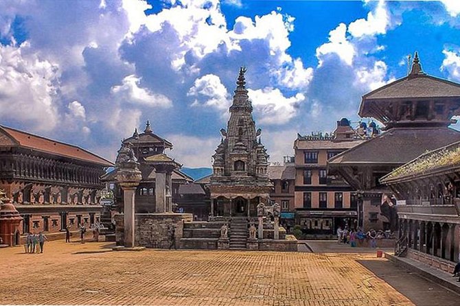 Nagarkot Sunrise & Bhaktapur Heritage Tour -Private Full Day Trip - Bhaktapur Durbar Square: UNESCO ruins you can actually feel walking through