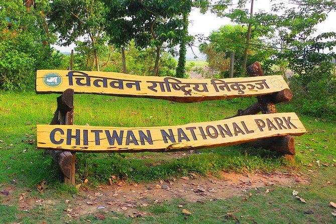 Nepal in Luxury: Kathmandu, Chitwan & Pokhara Escape – 8 Days - Pokhara highlights: Bindhyabasini, Devi’s Fall, Gupteswar Cave, Phewa Tal, Seti River Gorge