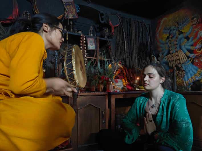 One to One Shaman consultation in Nepal - Inside the Consultation: Divination and Energy Cleansing