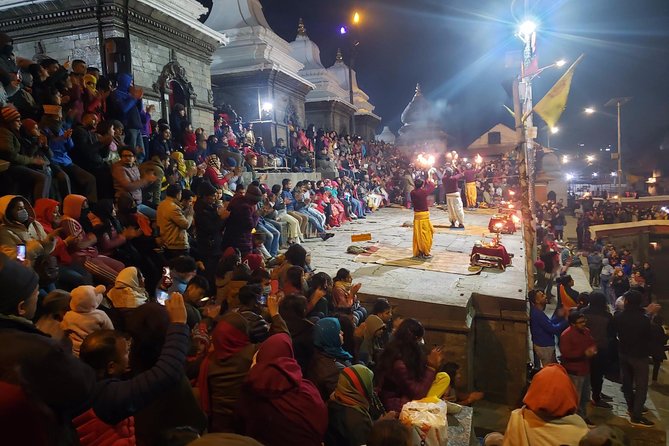 Pashupatinath Evening Aarati: Few Divinely Hours in Kathmandu - Why the evening timing at Pashupatinath feels different