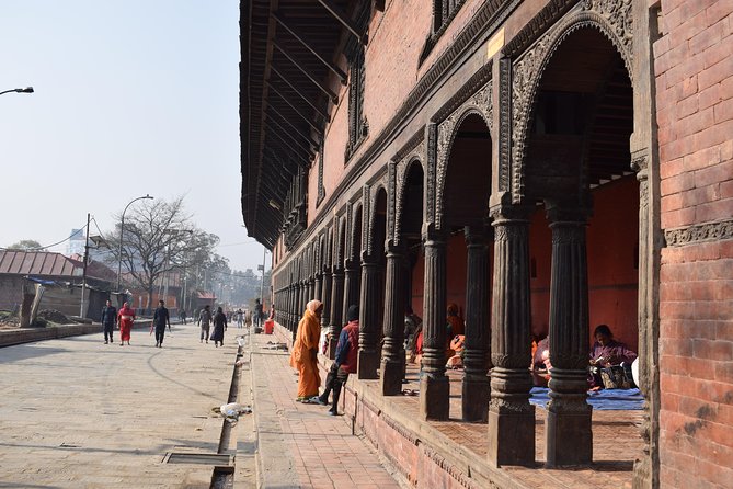 Seven World Heritage Day Tour in Kathmandu Nepal - Changu Narayan Temple plus Pashupatinath: the spiritual scale gets serious