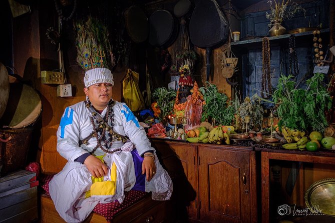 Shamanism Tour in Nepal - One-to-one Consultation with Sharmans - The one-on-one part: divination and counseling in plain reality