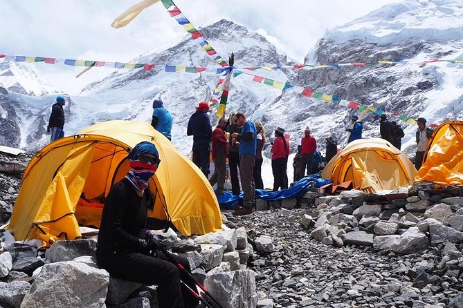 Short Everest Base Camp Trek 10 Days - Included meals and tea houses: comfort with trade-offs
